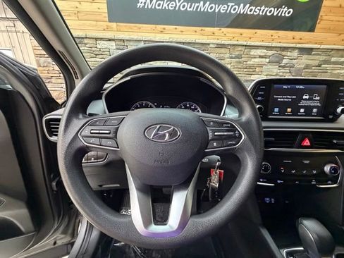 Used 2019 Hyundai Santa Fe SE AWD/4WD image 17