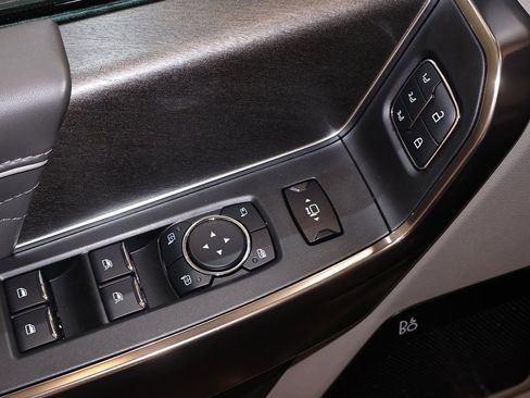 Certified 2026 Ford F350 Platinum w/ Platinum Plus Package image 12