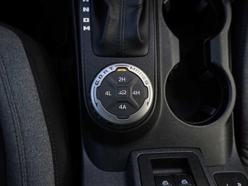 Used 2022 Ford Bronco 4-Door w/ Sasquatch Package AWD/4WD image 24