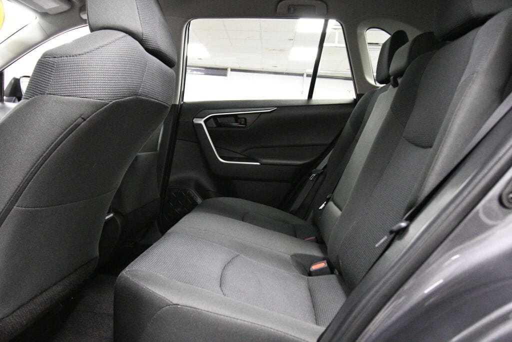 Certified 2025 Toyota RAV4 LE AWD/4WD image 19