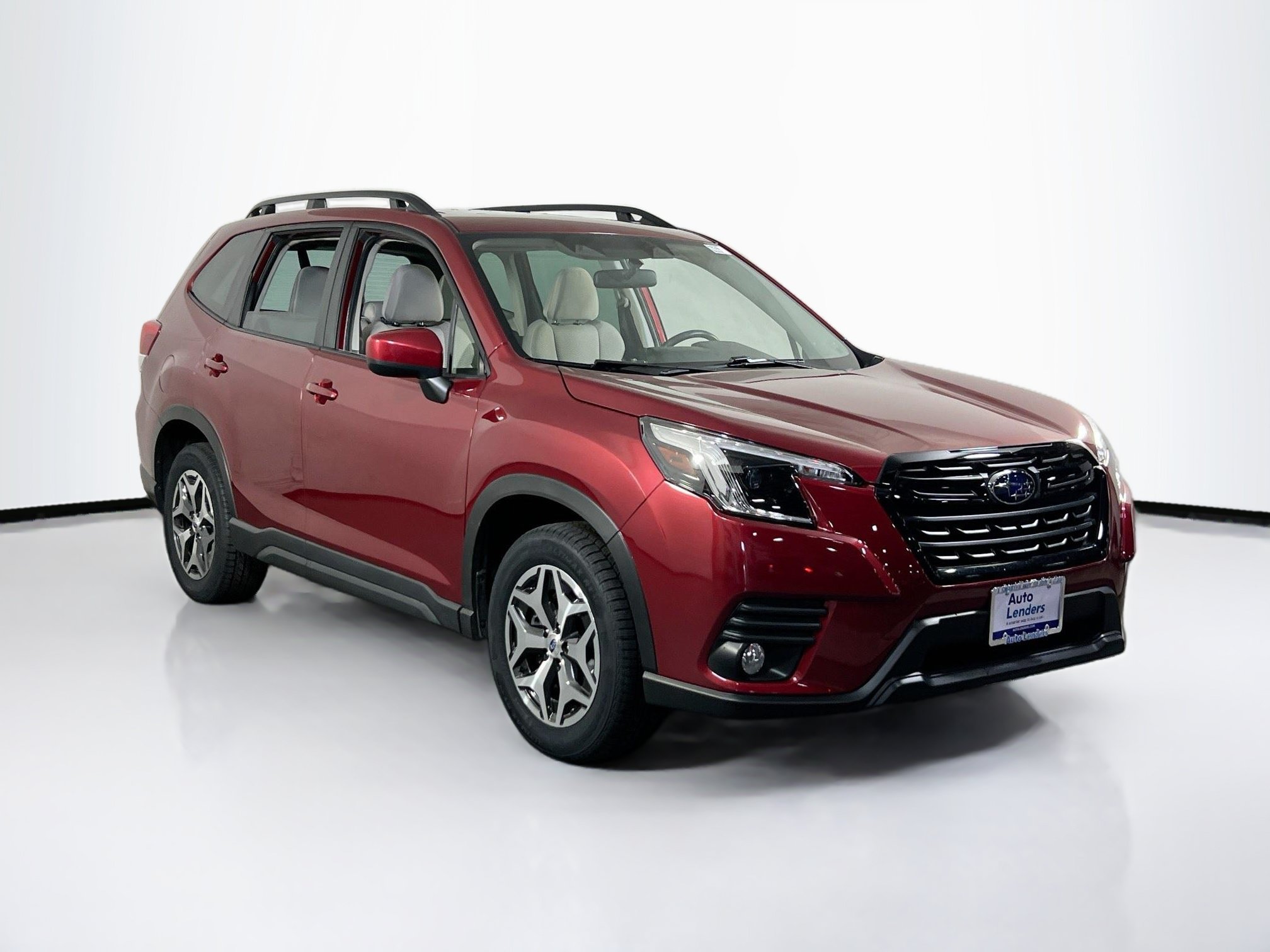 Used 2023 Subaru Forester Premium AWD/4WD image 3