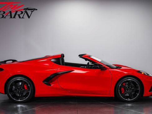 Used 2020 Chevrolet Corvette Stingray Preferred Cpe w/ 2LT Preferred Equipment Group RWD image 6