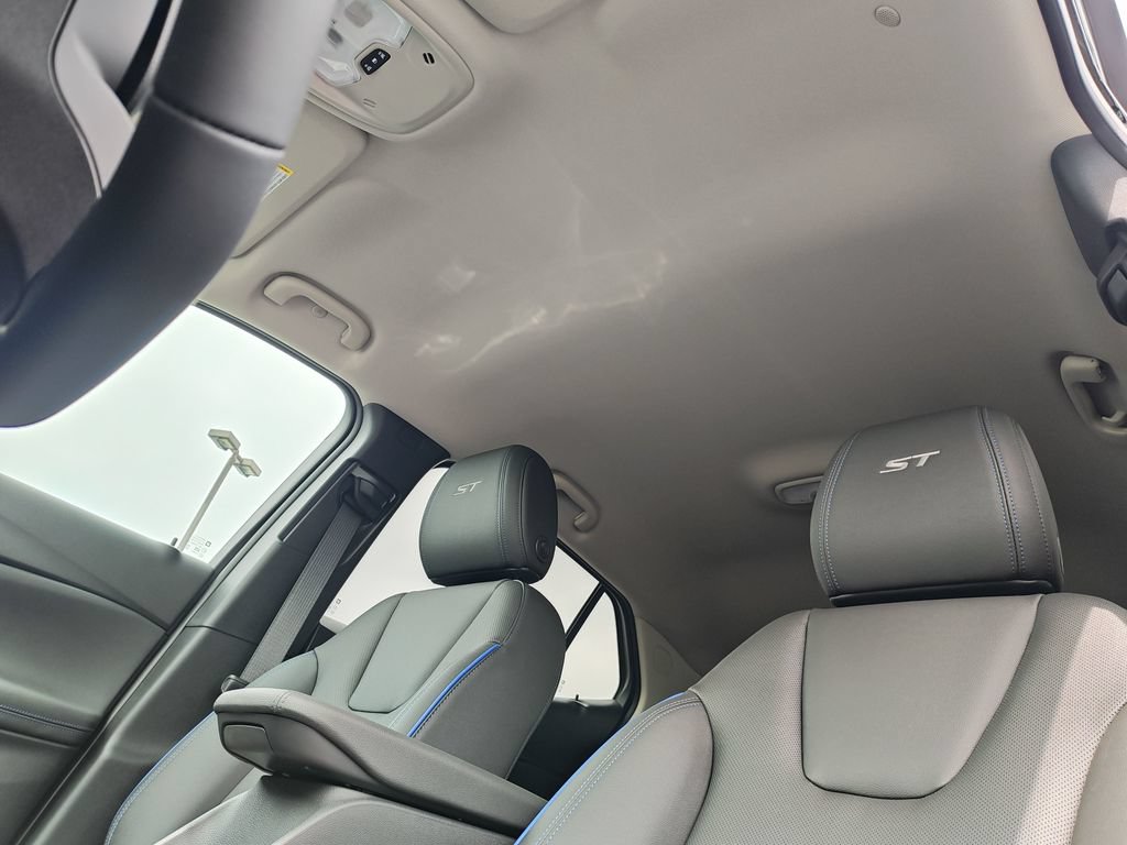 New 2026 Buick Encore GX Sport Touring FWD image 23