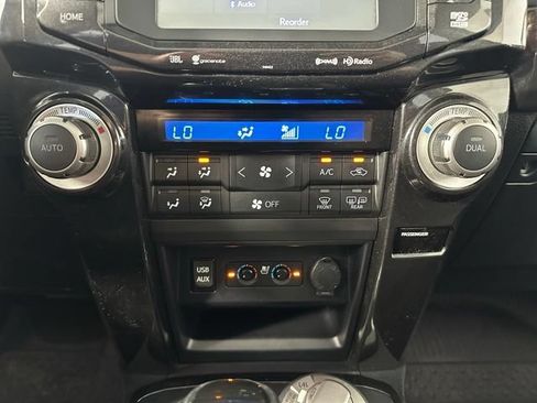 Used 2019 Toyota 4Runner Limited AWD/4WD image 22