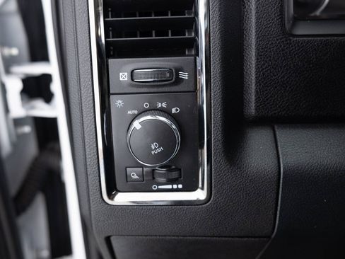 Used 2015 RAM 1500 Sport AWD/4WD image 39