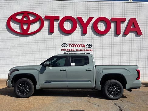 New 2026 Toyota Tundra Platinum AWD/4WD image 1