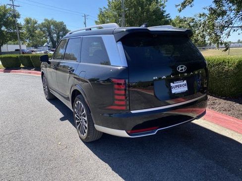Used 2026 Hyundai Palisade Calligraphy AWD/4WD image 3