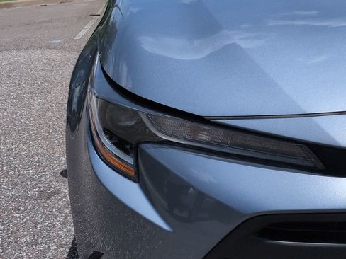 Certified 2025 Toyota Corolla LE FWD image 10