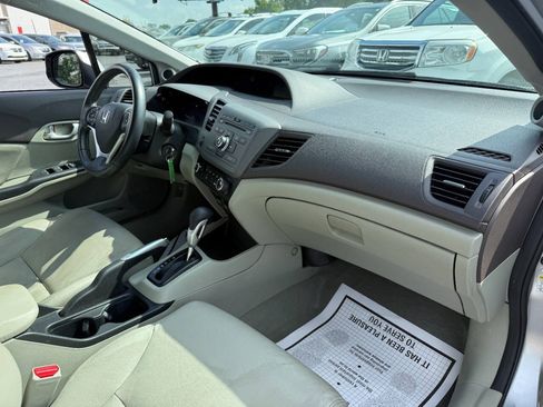 Used 2012 Honda Civic EX-L image 32