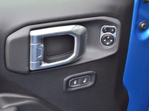 New 2026 Jeep Gladiator Willys image 13