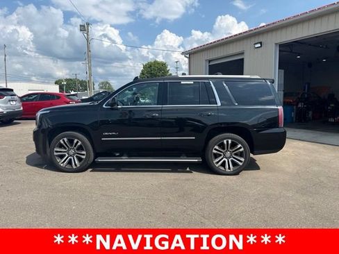 Used 2017 GMC Yukon Denali w/ Open Road Package AWD/4WD image 6