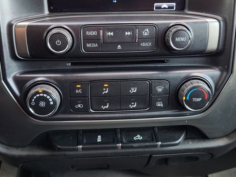 Used 2019 Chevrolet Silverado 1500 LT AWD/4WD image 21