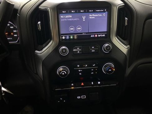 Used 2020 Chevrolet Silverado 1500 LT w/ Max Trailering Package image 17