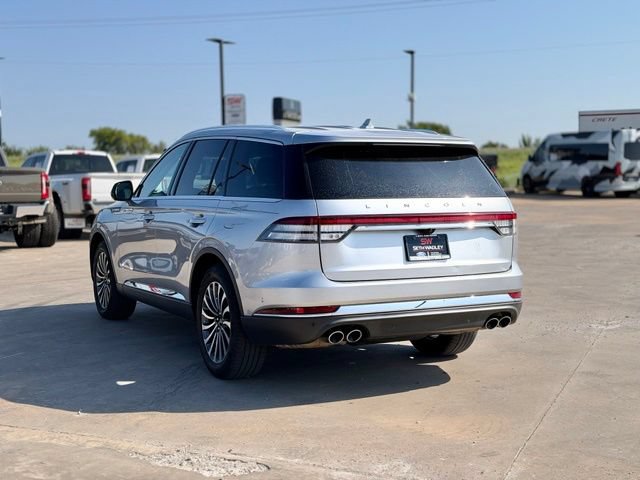 Used 2020 Lincoln Aviator Reserve w/ Equipment Group 201A AWD/4WD image 3
