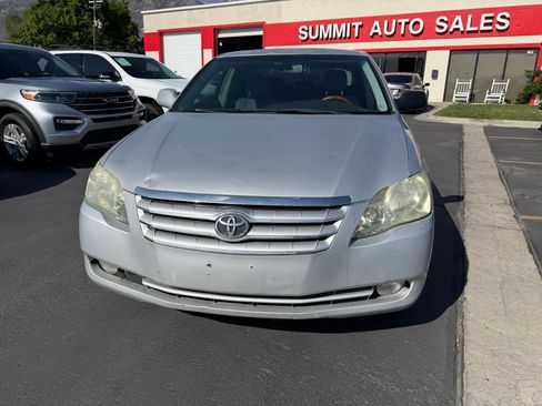 Used 2005 Toyota Avalon Limited FWD image 9