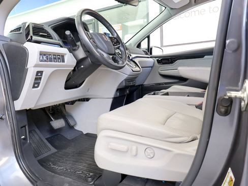 Used 2019 Honda Odyssey Elite image 41