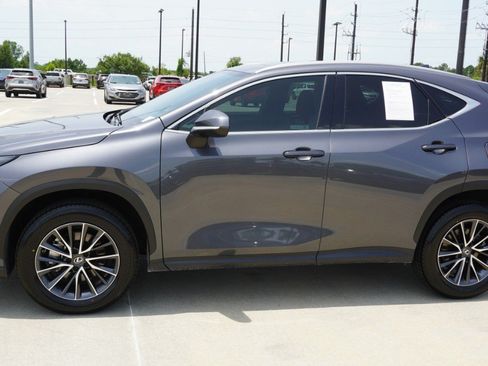 Certified 2025 Lexus NX 250 FWD w/ Towing Package (2000 Lbs) image 5