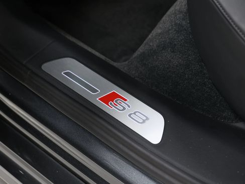 Used 2016 Audi S8 Plus AWD/4WD image 55