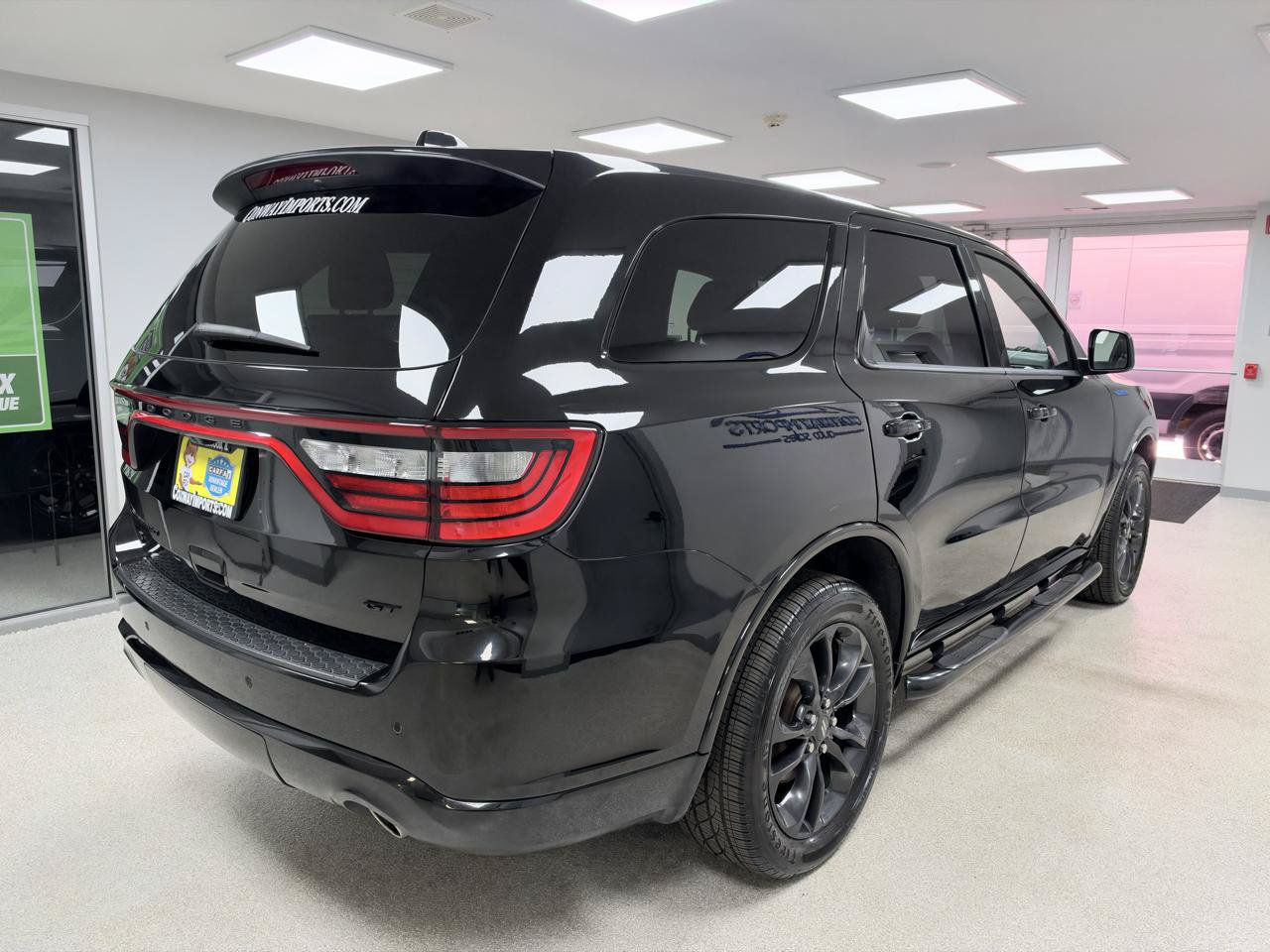 Used 2022 Dodge Durango GT w/ Blacktop Package AWD/4WD image 3