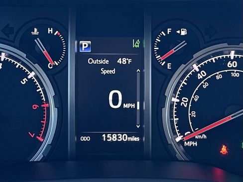 Used 2023 Toyota 4Runner Limited image 15