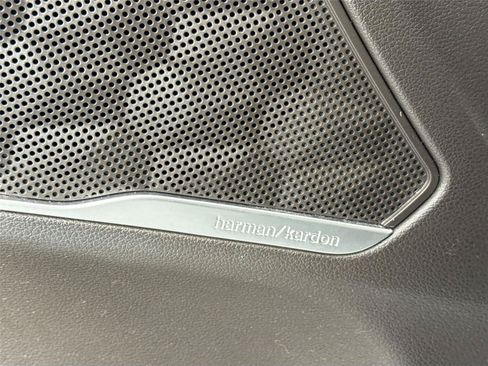 Used 2022 Hyundai Santa Fe SEL Premium AWD/4WD image 29