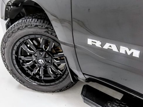 Used 2020 RAM 1500 Lone Star RWD image 12