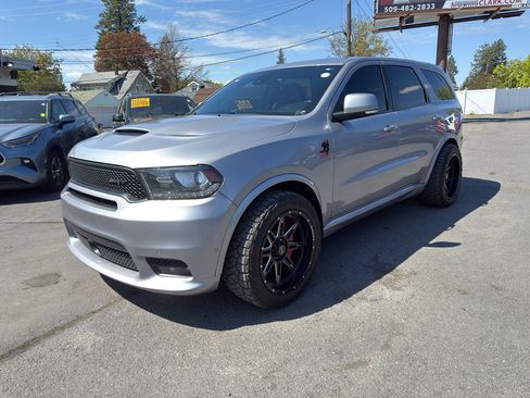 Used 2018 Dodge Durango SRT w/ SRT Interior Appearance Group AWD/4WD image 2
