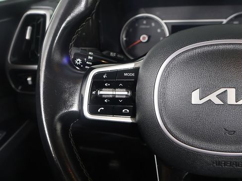 Used 2023 Kia Sorento S FWD image 42
