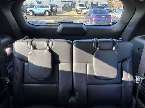 Used 2023 Ford Explorer ST w/ Equipment Group 401A image 13