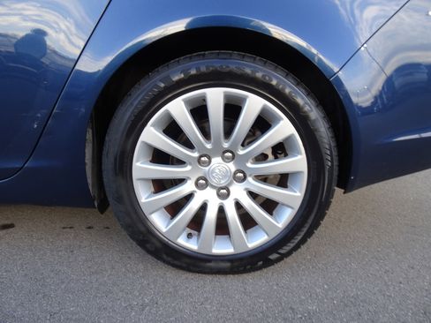 Used 2011 Buick Regal CXL w/ RL4 Preferred Equipment Group image 23