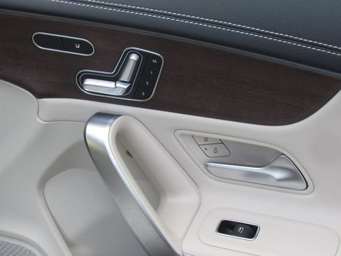 Certified 2023 Mercedes-Benz CLA 250 w/ Premium Package image 21