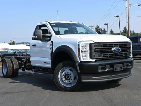 New 2026 Ford F550 4x4 Regular Cab Super Duty image 2