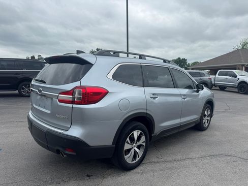 Used 2022 Subaru Ascent Premium w/ Convenience Package image 6