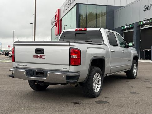Used 2018 GMC Sierra 1500 SLE w/ SLE Value Package AWD/4WD image 5