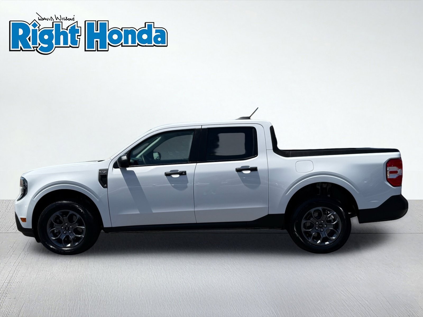Used 2026 Ford Maverick XLT AWD/4WD image 3
