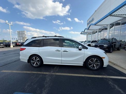 Used 2022 Honda Odyssey Touring image 7