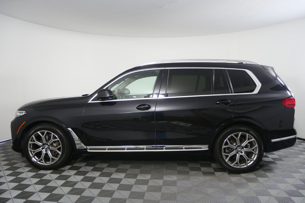 Used 2022 BMW X7 xDrive40i w/ Premium Package AWD/4WD image 7