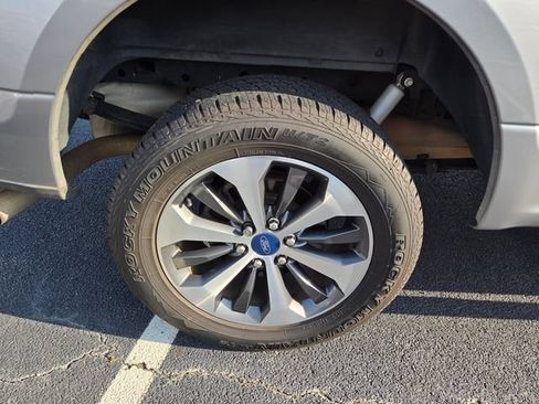 Used 2020 Ford F150 XL w/ Equipment Group 101A Mid RWD image 12