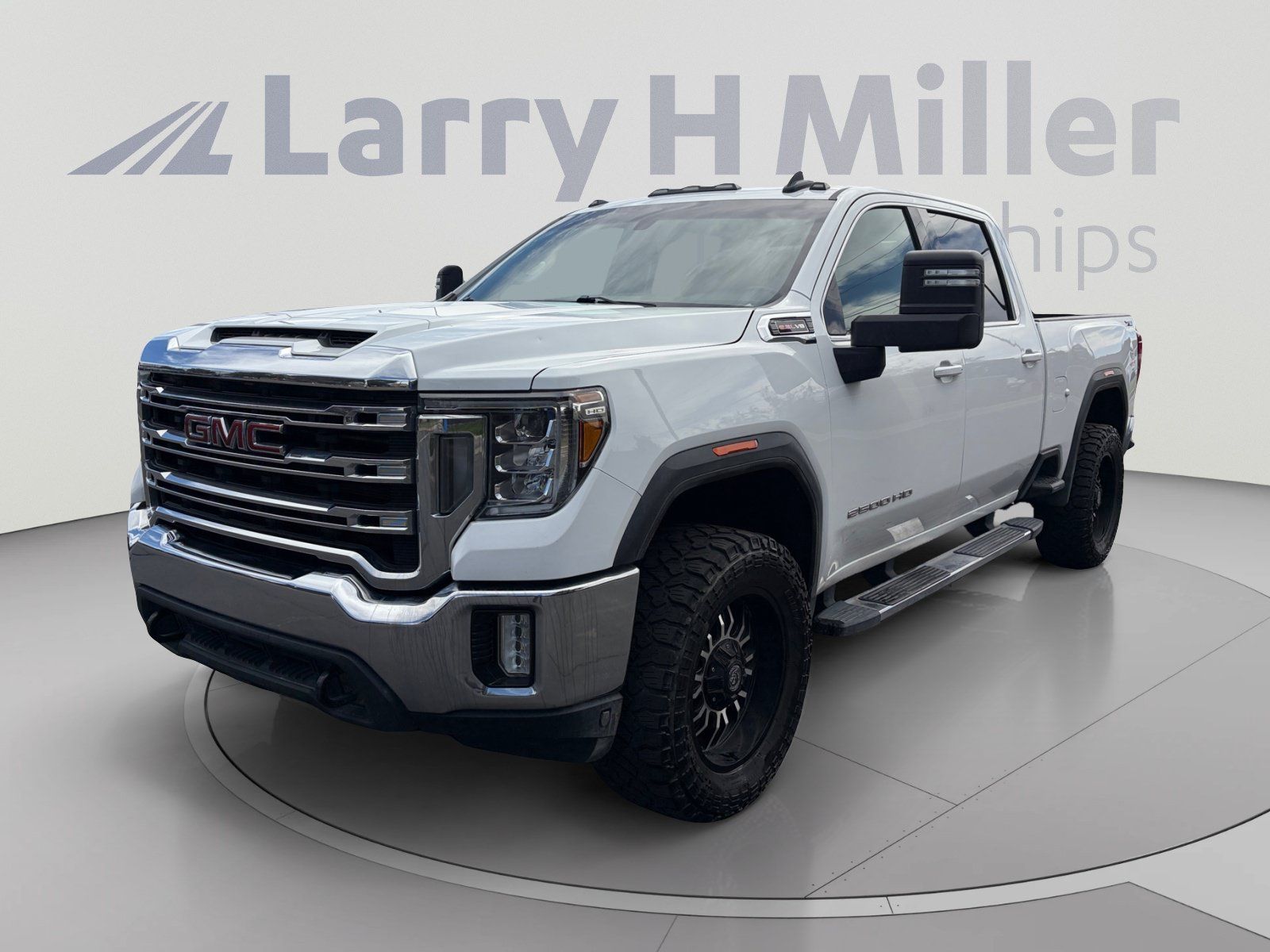 Used 2020 GMC Sierra 2500 SLE w/ SLE Convenience Package AWD/4WD image 1