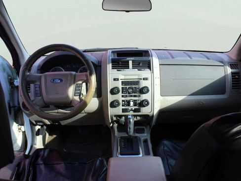 Used 2011 Ford Escape 2WD Hybrid image 8