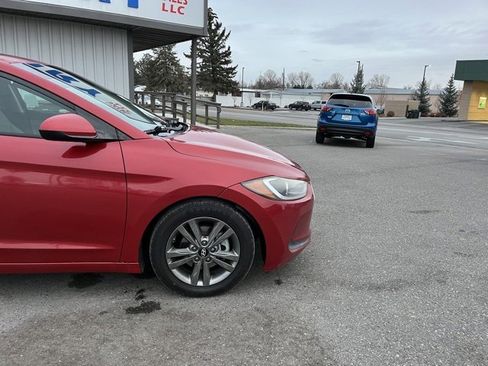 Used 2018 Hyundai Elantra SEL image 15