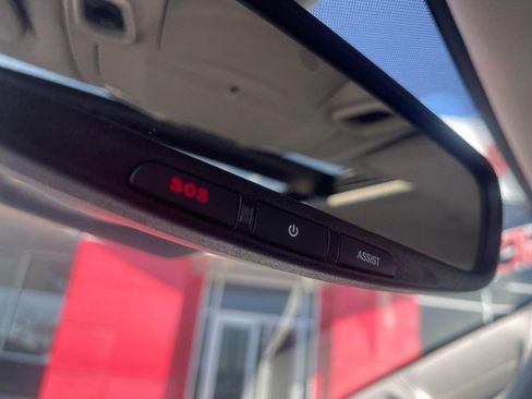 Used 2020 Chrysler Pacifica Limited w/ Advanced Safetytec Group image 37