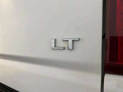Used 2025 Chevrolet Silverado 2500 LT AWD/4WD image 87