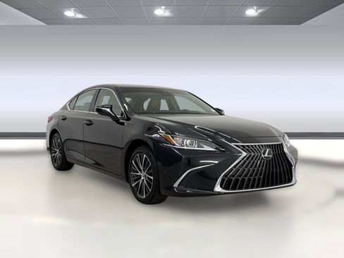 Certified 2025 Lexus ES 350 w/ Premium Package FWD image 7