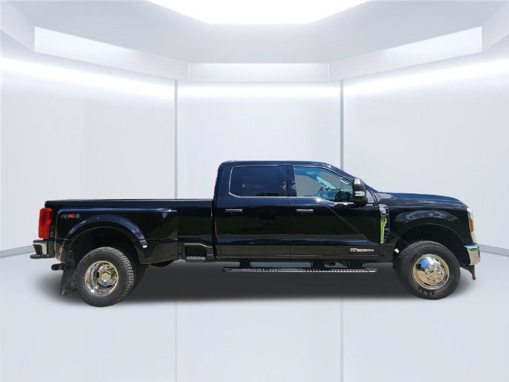 Used 2026 Ford F350 XLT AWD/4WD image 5