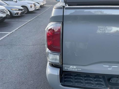 Used 2020 Toyota Tacoma TRD Sport image 20