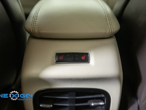 Used 2016 Lincoln MKC Reserve w/ Lincoln MKC Climate Package AWD/4WD image 32