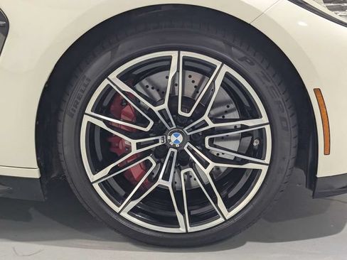 Used 2022 BMW M4 xDrive Competition w/ Executive Package AWD/4WD image 29