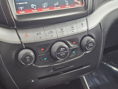 Used 2019 Dodge Journey GT AWD/4WD image 8