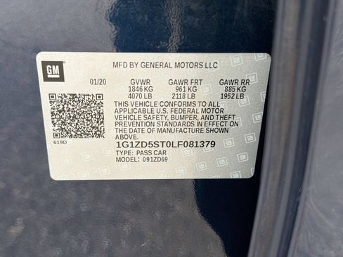 Used 2020 Chevrolet Malibu LT FWD image 38